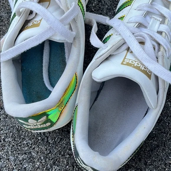 Holographic adidas superstars womens 6.5 - Picture 4 of 4